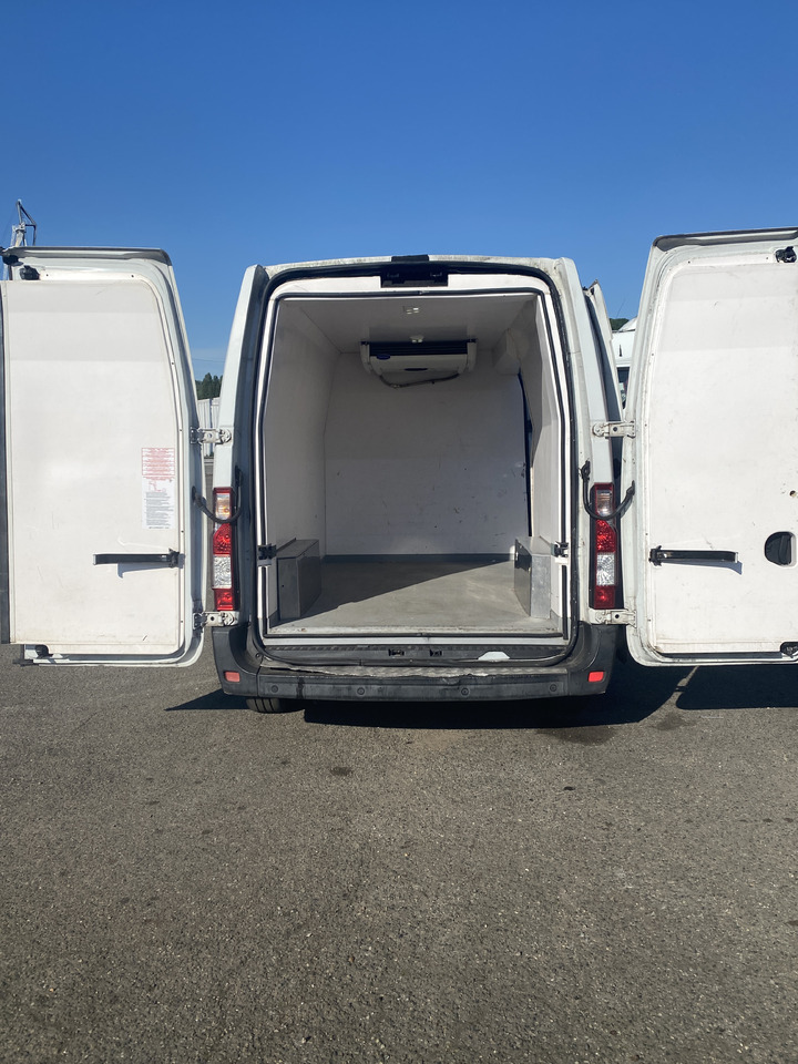 RENAULT MASTER - Véhicule utilitaire frigorifique: photos 3 RENAULT MASTER - Véhicule utilitaire frigorifique: photos 3