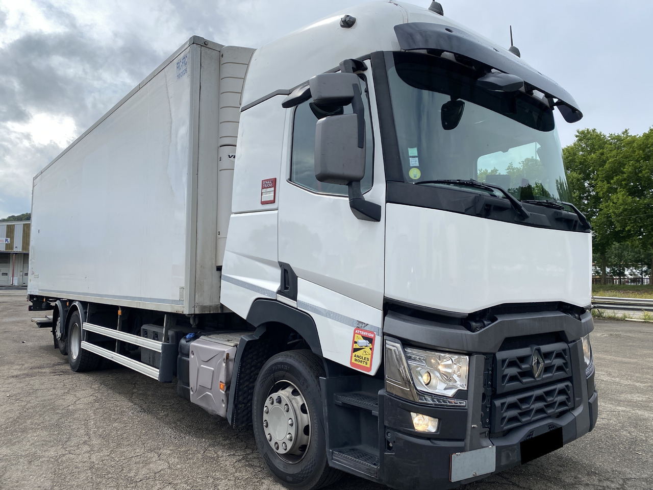 RENAULT T - Camion frigorifique: photos 4 RENAULT T - Camion frigorifique: photos 4