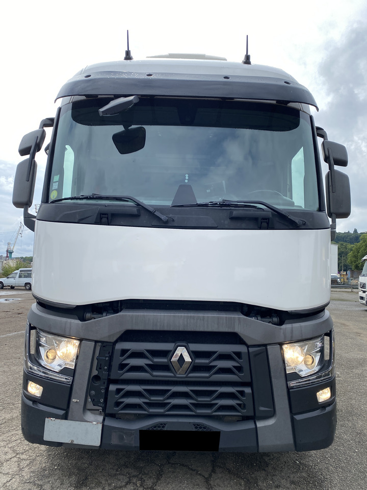 RENAULT T - Camion frigorifique: photos 5 RENAULT T - Camion frigorifique: photos 5