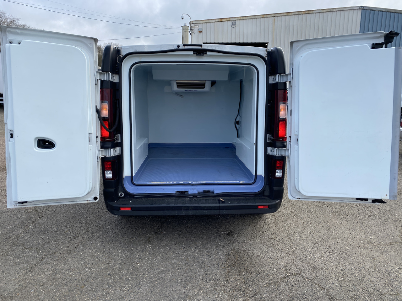 Renault Trafic - Véhicule utilitaire frigorifique: photos 5 Renault Trafic - Véhicule utilitaire frigorifique: photos 5