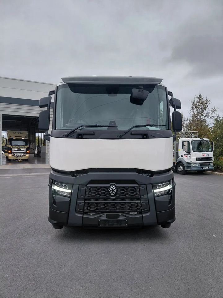 New Renault T460 / Unregistered - Tracteur routier: photos 2 New Renault T460 / Unregistered - Tracteur routier: photos 2