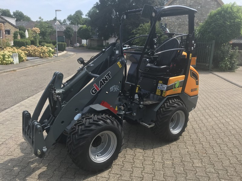 Giant G2200E - Valet de ferme: photos 3 Giant G2200E - Valet de ferme: photos 3