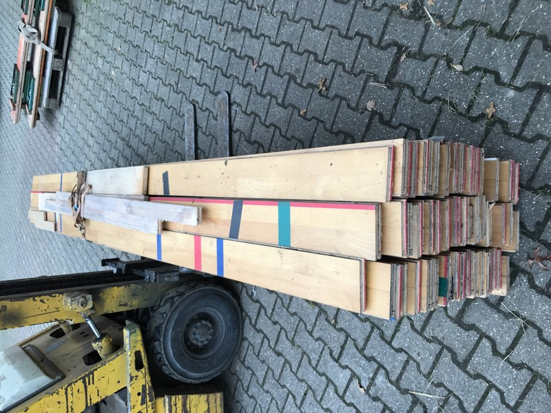 HOUTEN vloerplanken - Machine à bois: photos 1 HOUTEN vloerplanken - Machine à bois: photos 1