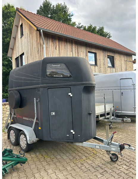 Hotrarijs Hotra E-force 2-Paards polyester trailer - Van chevaux: photos 2 Hotrarijs Hotra E-force 2-Paards polyester trailer - Van chevaux: photos 2