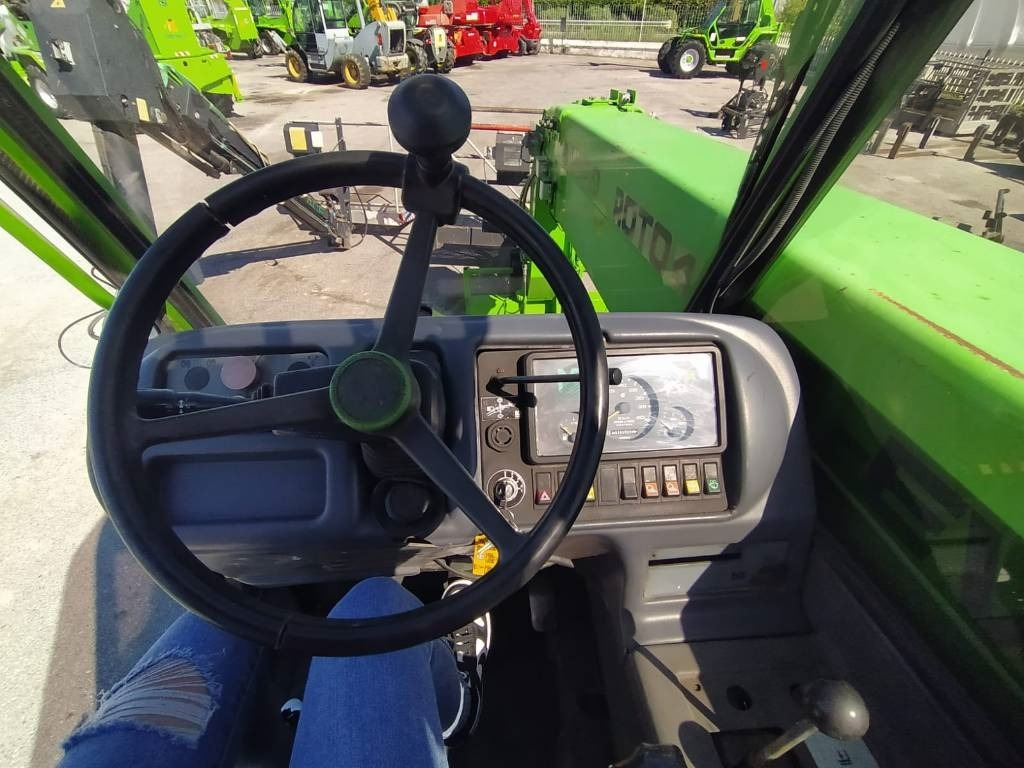 Merlo Roto 40.21 EV S - Chariot télescopique: photos 5 Merlo Roto 40.21 EV S - Chariot télescopique: photos 5