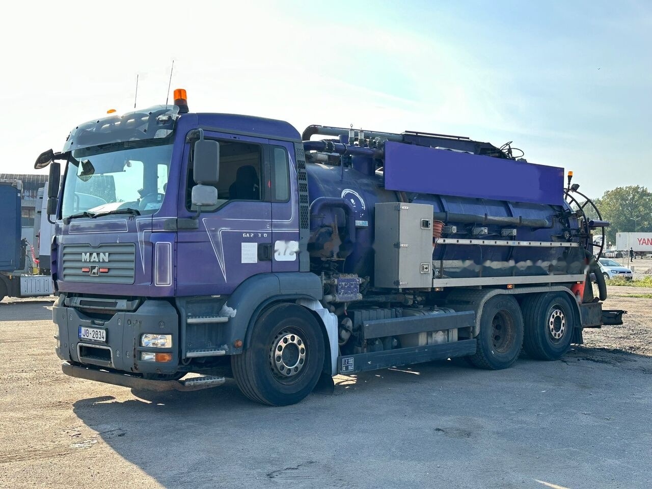 MAN TGA 26.360 - Camion hydrocureur: photos 2 MAN TGA 26.360 - Camion hydrocureur: photos 2
