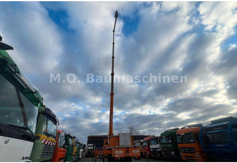 Camion, Camion grue Mercedes-Benz Atego 1928 Ruthmann T 435 45 m: photos 19