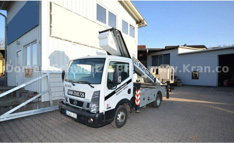 Nissan NT 400 Cabstar - Lifting basket truck - Camion, Camion grue: photos 2 Nissan NT 400 Cabstar - Lifting basket truck - Camion, Camion grue: photos 2