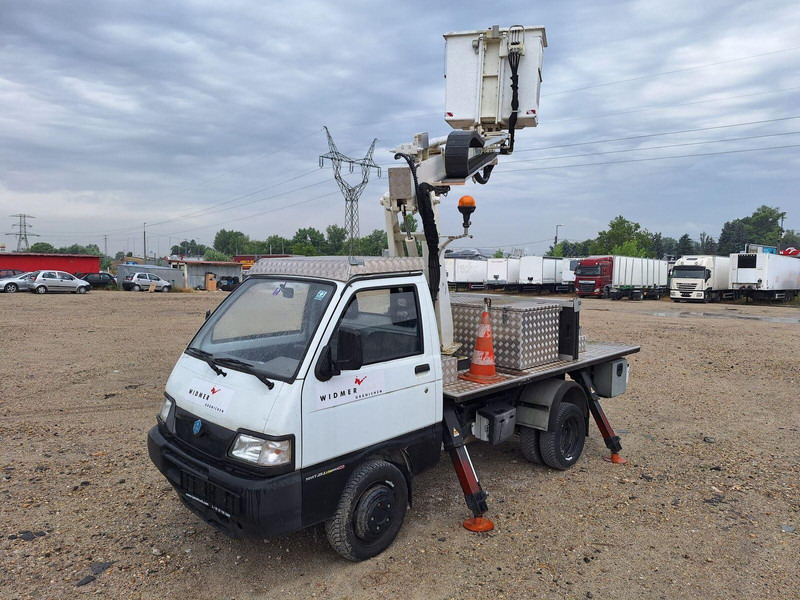 Piaggio Porter Maxxi 1,3 - Lifting Basket 14m - Camion, Camion grue: photos 2 Piaggio Porter Maxxi 1,3 - Lifting Basket 14m - Camion, Camion grue: photos 2