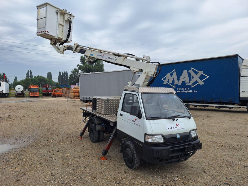 Piaggio Porter Maxxi 1,3 - Lifting Basket 14m - Camion, Camion grue: photos 1 Piaggio Porter Maxxi 1,3 - Lifting Basket 14m - Camion, Camion grue: photos 1