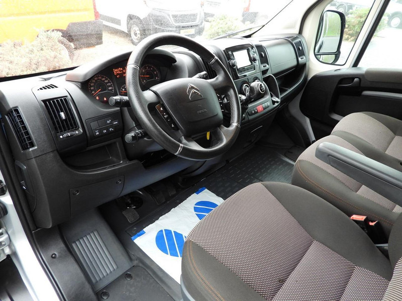 Citroën JUMPER FURGON BRYGADÓWKA 7 MIEJSC TEMPOMAT LEDY KLIMATYZACJA - Minibus, Transport de personnes: photos 2 Citroën JUMPER FURGON BRYGADÓWKA 7 MIEJSC TEMPOMAT LEDY KLIMATYZACJA - Minibus, Transport de personnes: photos 2