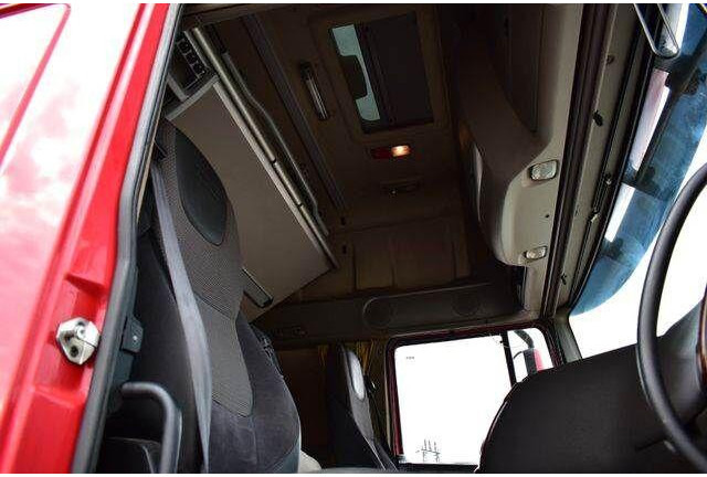 Camion plateau, Camion grue DAF XF 105 6x2 HMF 4020 EURO 5 KRAN CRANE: photos 15 Camion plateau, Camion grue DAF XF 105 6x2 HMF 4020 EURO 5 KRAN CRANE: photos 15