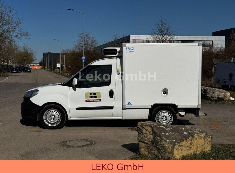 Fiat Doblò 1,6 Mit Carrier Xr 200 - Véhicule utilitaire frigorifique: photos 4 Fiat Doblò 1,6 Mit Carrier Xr 200 - Véhicule utilitaire frigorifique: photos 4