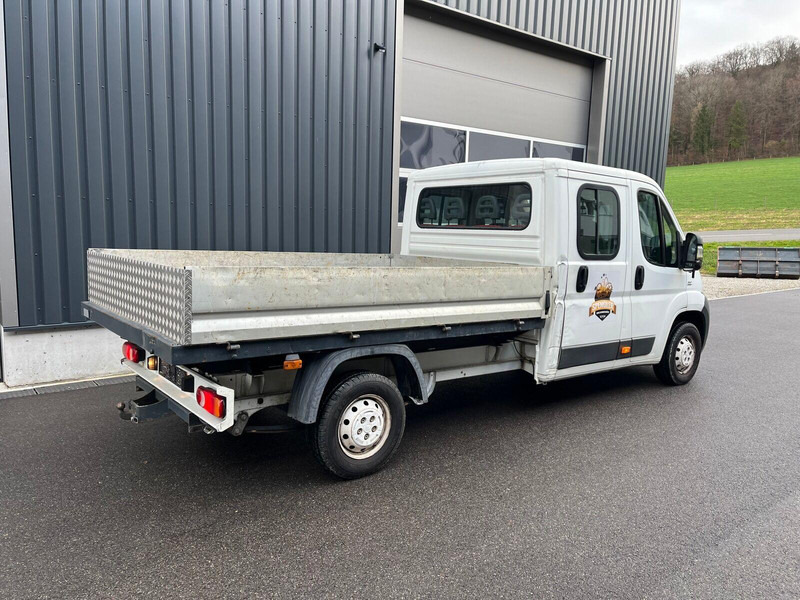 Fiat Ducato 2.3 Doka platós - Fourgon plateau, Utilitaire double cabine: photos 5 Fiat Ducato 2.3 Doka platós - Fourgon plateau, Utilitaire double cabine: photos 5