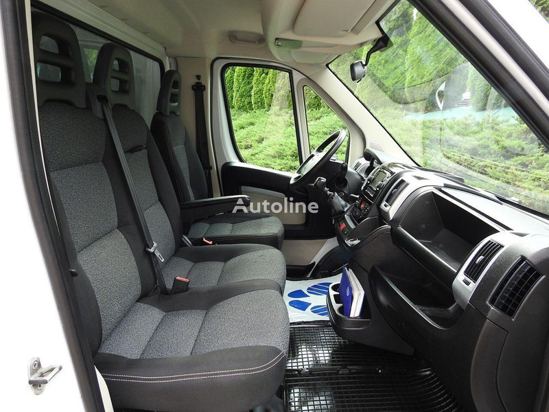 Véhicule utilitaire plateau baché Fiat Ducato Curtain side 4,85 m: photos 19 Véhicule utilitaire plateau baché Fiat Ducato Curtain side 4,85 m: photos 19