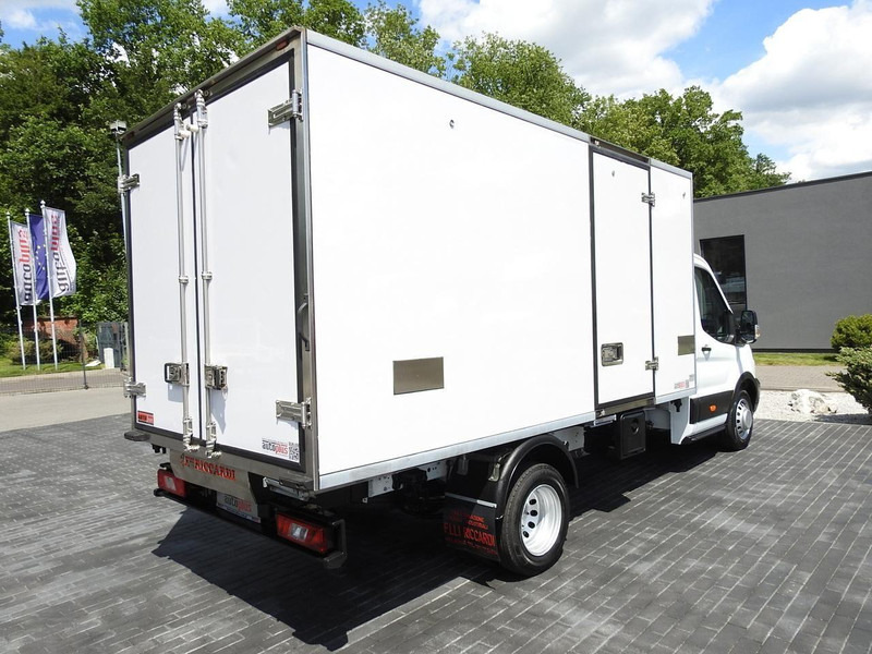 Ford TRANSIT CHŁODNIA KONTENER 0*C ZASILANIE 230V TEMPOMAT KLIMATYZAC - Véhicule utilitaire frigorifique: photos 3 Ford TRANSIT CHŁODNIA KONTENER 0*C ZASILANIE 230V TEMPOMAT KLIMATYZAC - Véhicule utilitaire frigorifique: photos 3