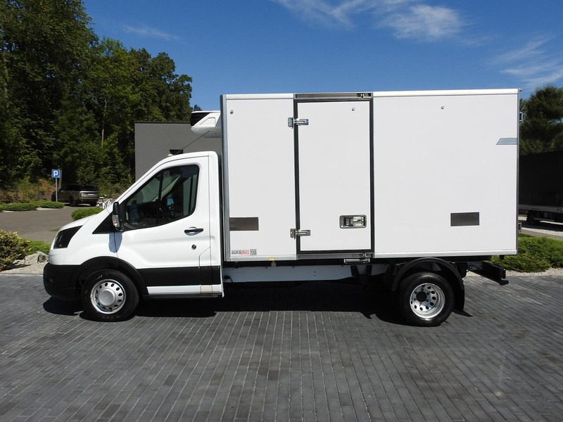 Véhicule utilitaire frigorifique Ford TRANSIT CHŁODNIA KONTENER 0*C ZASILANIE 230V TEMPOMAT KLIMATYZAC: photos 9