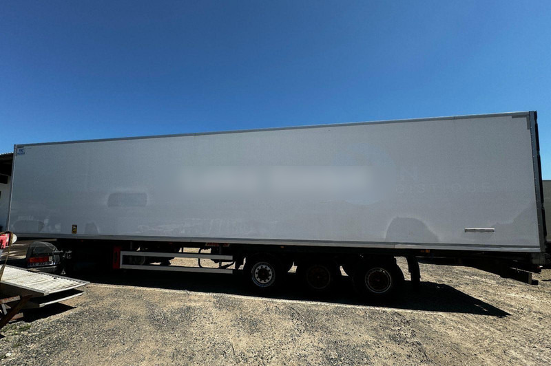 Fruehauf FST 4 FC - Semi-remorque frigorifique: photos 2 Fruehauf FST 4 FC - Semi-remorque frigorifique: photos 2