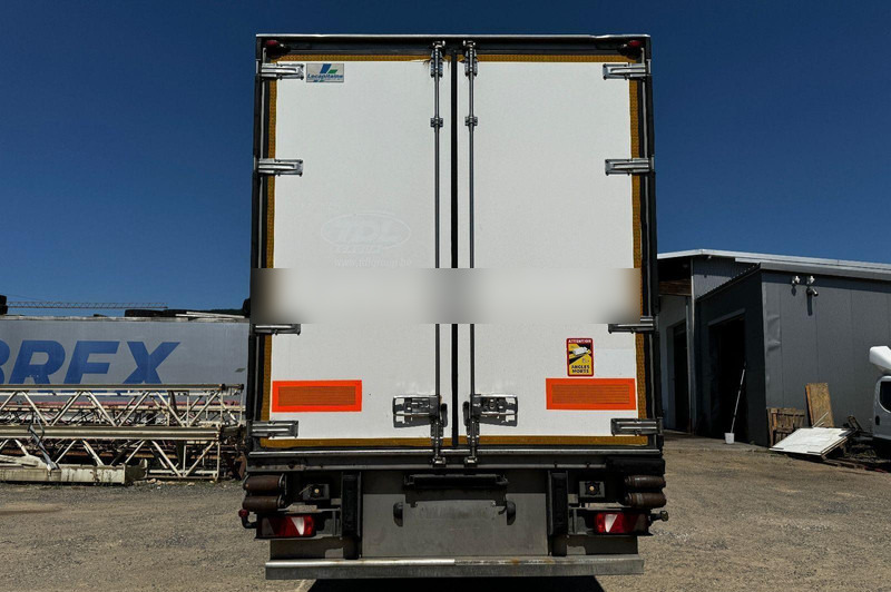 Fruehauf FST 4 FC - Semi-remorque frigorifique: photos 4 Fruehauf FST 4 FC - Semi-remorque frigorifique: photos 4