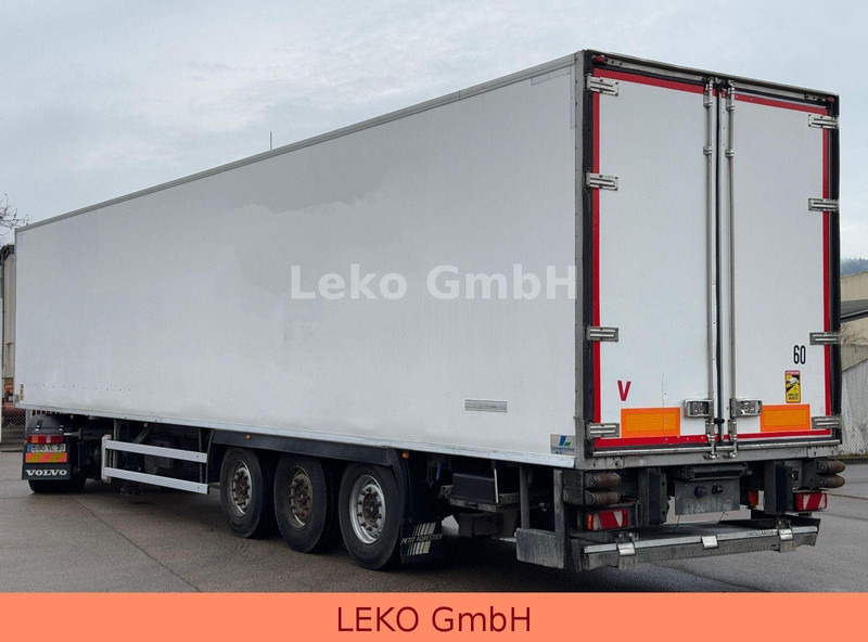Fruehauf FST 4 FC Mit Carrier Vic 1950 Mt - Semi-remorque frigorifique: photos 3 Fruehauf FST 4 FC Mit Carrier Vic 1950 Mt - Semi-remorque frigorifique: photos 3