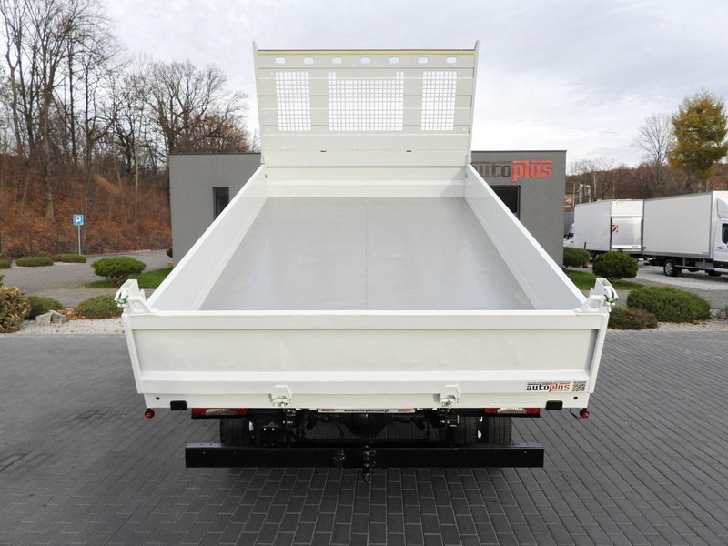 Véhicule utilitaire benne Iveco DAILY 35C14: photos 11 Véhicule utilitaire benne Iveco DAILY 35C14: photos 11