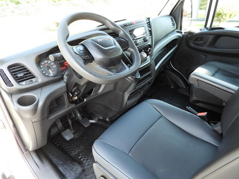 Iveco DAILY 35C16 WYWROTKA PODWÓJNA KABINA DOKA 6 MIEJSC BLIŹNIACZE KO - Véhicule utilitaire benne: photos 2 Iveco DAILY 35C16 WYWROTKA PODWÓJNA KABINA DOKA 6 MIEJSC BLIŹNIACZE KO - Véhicule utilitaire benne: photos 2