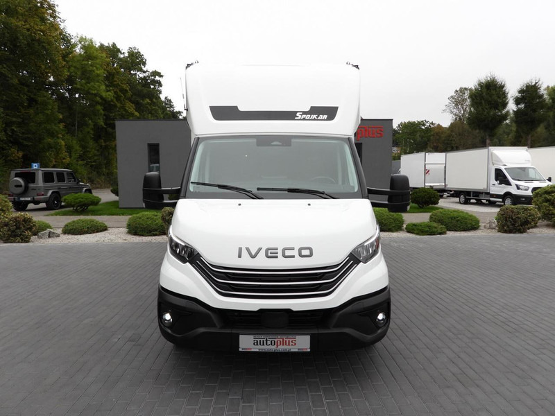 Iveco DAILY 35S18 KONTENER HI-MATIC WINDA 8 PALET TEMPOMAT NAWIGACJA L - Fourgon: photos 5 Iveco DAILY 35S18 KONTENER HI-MATIC WINDA 8 PALET TEMPOMAT NAWIGACJA L - Fourgon: photos 5