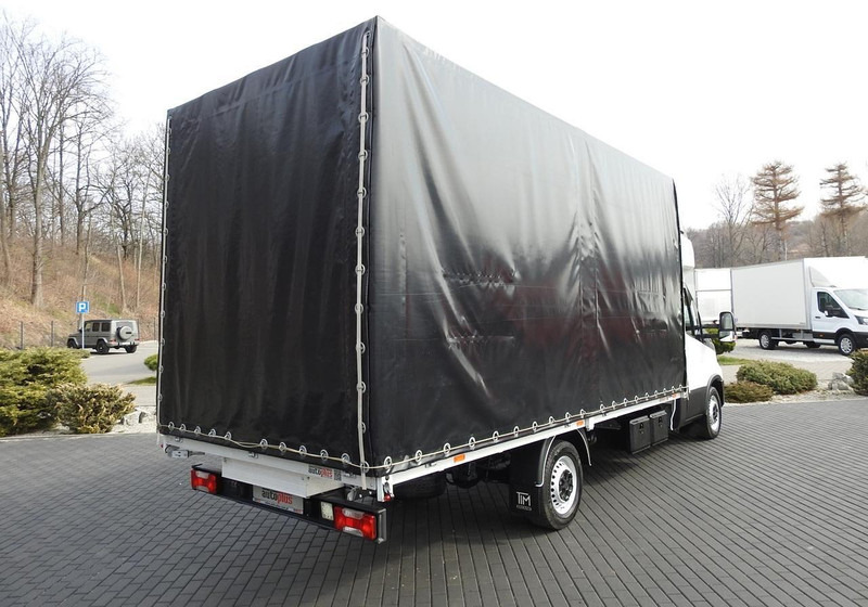 Iveco DAILY 35S18 PLANDEKA 10 PALET WEBASTO TEMPOMAT KLIMATYZACJA 18 - Véhicule utilitaire plateau baché: photos 3 Iveco DAILY 35S18 PLANDEKA 10 PALET WEBASTO TEMPOMAT KLIMATYZACJA 18 - Véhicule utilitaire plateau baché: photos 3