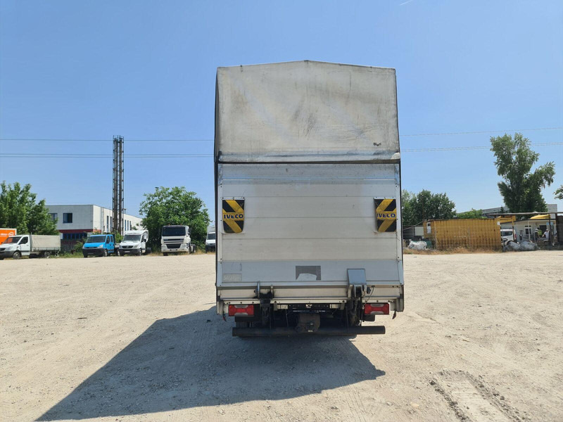 Iveco Daily 35-210 - Pritsche+Plane+LBW - Véhicule utilitaire plateau baché: photos 4 Iveco Daily 35-210 - Pritsche+Plane+LBW - Véhicule utilitaire plateau baché: photos 4