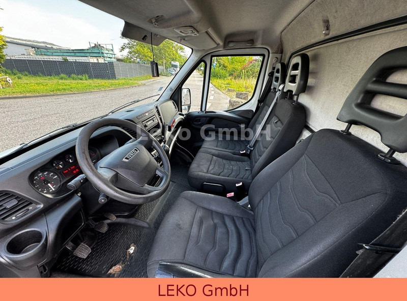 Véhicule utilitaire frigorifique Iveco Daily 35C13: photos 20 Véhicule utilitaire frigorifique Iveco Daily 35C13: photos 20