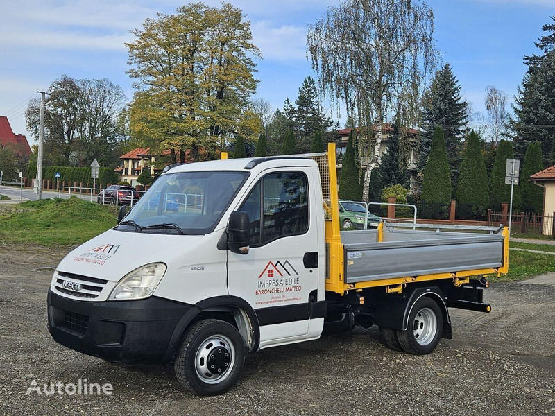 Iveco Daily 35c-15 3 way tipper - Véhicule utilitaire benne: photos 1 Iveco Daily 35c-15 3 way tipper - Véhicule utilitaire benne: photos 1