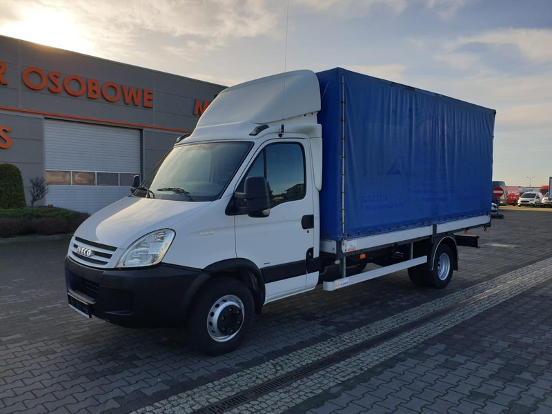 Iveco Daily 65C15 TILT 1.HAND - Véhicule utilitaire plateau baché: photos 1 Iveco Daily 65C15 TILT 1.HAND - Véhicule utilitaire plateau baché: photos 1