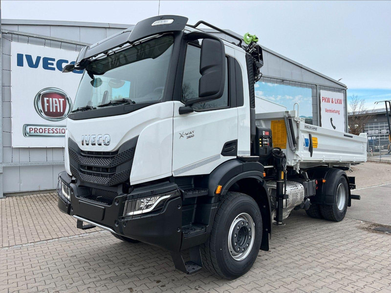 Iveco X-WAY AD200X36/P HR OFF 3 way tipper - Camion benne, Camion grue: photos 2 Iveco X-WAY AD200X36/P HR OFF 3 way tipper - Camion benne, Camion grue: photos 2