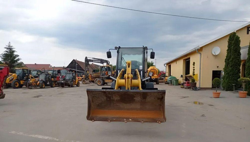 Chargeuse sur pneus Komatsu WA 90-6 wheel loader: photos 9 Chargeuse sur pneus Komatsu WA 90-6 wheel loader: photos 9