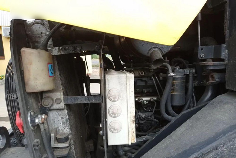 Chargeuse sur pneus Komatsu WA 90-6 wheel loader: photos 15 Chargeuse sur pneus Komatsu WA 90-6 wheel loader: photos 15