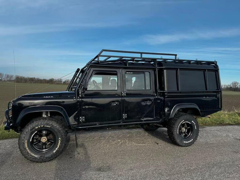 Land Rover Defender 130 - Off road 4x4 - SUV: photos 5 Land Rover Defender 130 - Off road 4x4 - SUV: photos 5