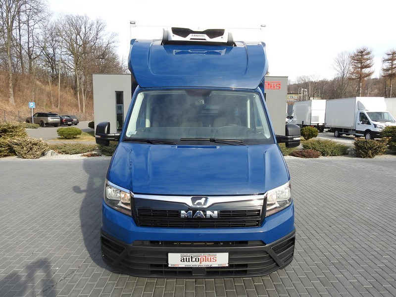 MAN TGE 3.180 CHŁODNIA KONTENER -5*C 8 PALET FUNKCJA GRZANIA TEMPOMA - Véhicule utilitaire frigorifique: photos 5 MAN TGE 3.180 CHŁODNIA KONTENER -5*C 8 PALET FUNKCJA GRZANIA TEMPOMA - Véhicule utilitaire frigorifique: photos 5