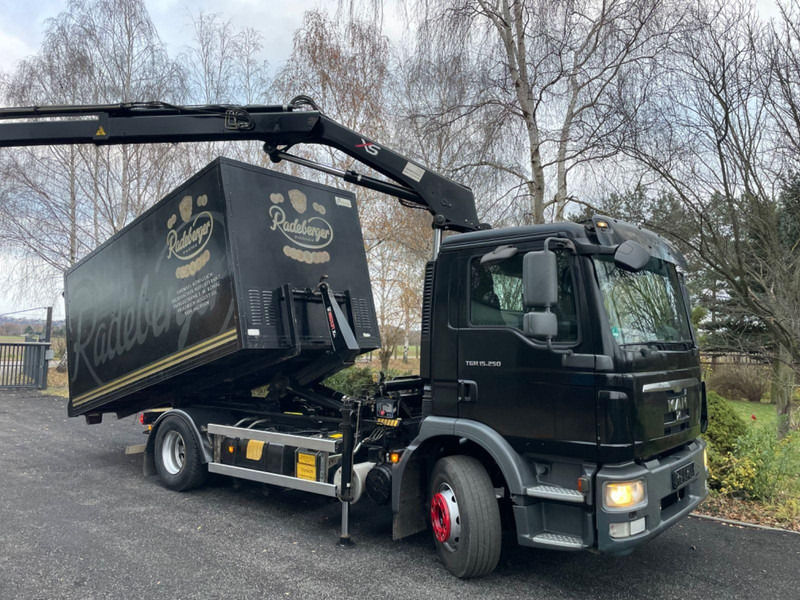 MAN TGM 15.250 Hoof lift + Crane - Camion ampliroll, Camion grue: photos 4 MAN TGM 15.250 Hoof lift + Crane - Camion ampliroll, Camion grue: photos 4