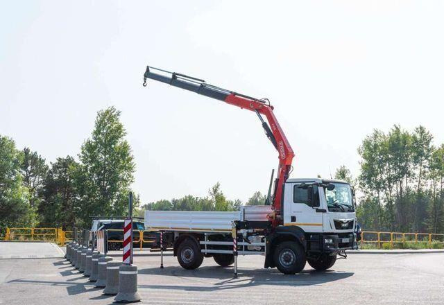 MAN TGM 18.250 4x4 Fassi F215A.0.23 Active HDS Cran - Camion plateau, Camion grue: photos 4 MAN TGM 18.250 4x4 Fassi F215A.0.23 Active HDS Cran - Camion plateau, Camion grue: photos 4