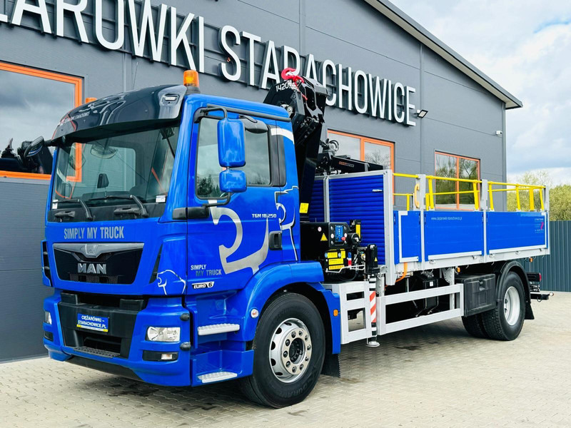 MAN TGM TGL TGS 18.250 - Camion plateau, Camion grue: photos 4 MAN TGM TGL TGS 18.250 - Camion plateau, Camion grue: photos 4