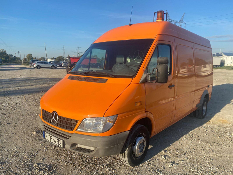 Mercedes-Benz 416 CDi - Woma Spülwagen - Camion hydrocureur: photos 2 Mercedes-Benz 416 CDi - Woma Spülwagen - Camion hydrocureur: photos 2