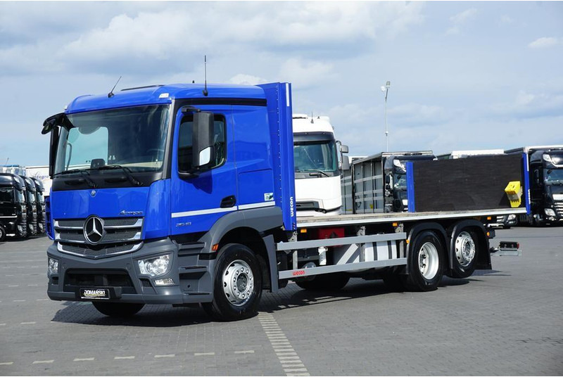 Mercedes-Benz ACTROS / 2543 / ACC / E 6 / PEŁNY ADR / PLATFORMA / ZAWIESIE POD - Camion plateau: photos 2 Mercedes-Benz ACTROS / 2543 / ACC / E 6 / PEŁNY ADR / PLATFORMA / ZAWIESIE POD - Camion plateau: photos 2