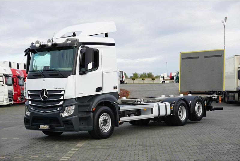 Mercedes-Benz ACTROS / 2553 / ACC / E 6 / BDF + WINDA / 7.15 , 7.45, 7.82 M / - Châssis cabine: photos 2 Mercedes-Benz ACTROS / 2553 / ACC / E 6 / BDF + WINDA / 7.15 , 7.45, 7.82 M / - Châssis cabine: photos 2
