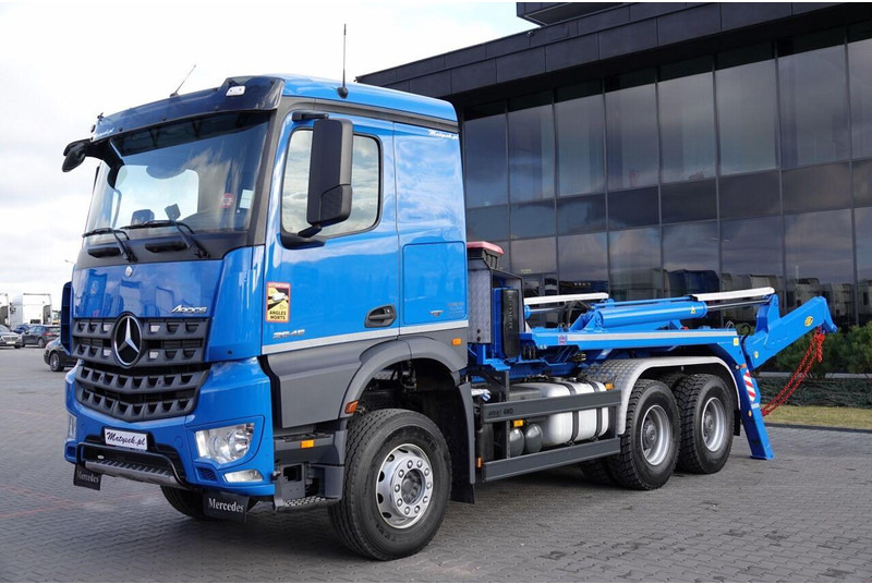 Mercedes-Benz AROCS 2645 / 6X4 / BRAMOWIEC / MEILLER / MANUAL / EURO 6 / SPROW - Camion multibenne: photos 1 Mercedes-Benz AROCS 2645 / 6X4 / BRAMOWIEC / MEILLER / MANUAL / EURO 6 / SPROW - Camion multibenne: photos 1