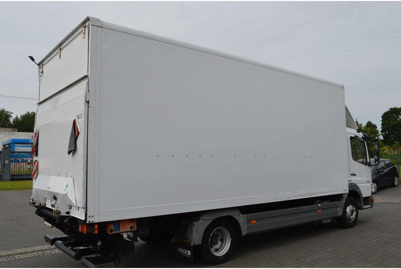 Mercedes-Benz ATEGO 816 CONTAINER+LIFT EURO 5 - Camion fourgon: photos 4 Mercedes-Benz ATEGO 816 CONTAINER+LIFT EURO 5 - Camion fourgon: photos 4