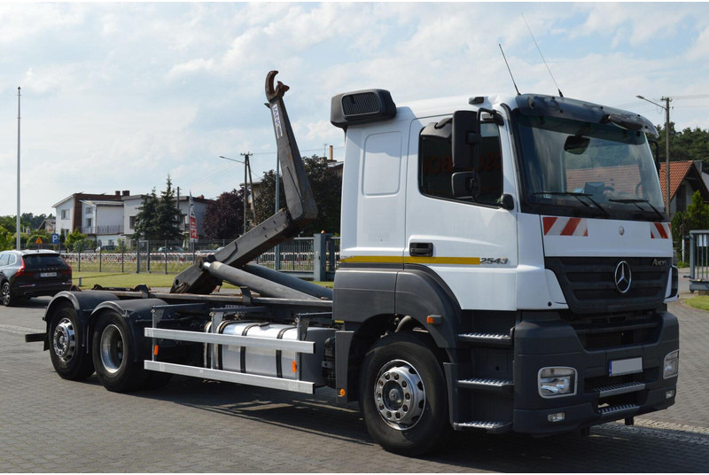 Mercedes-Benz AXOR 2543 HOOK JANCO HS20 14T KLIMA WEBASTO Bed Steering Axle Au - Camion ampliroll: photos 5 Mercedes-Benz AXOR 2543 HOOK JANCO HS20 14T KLIMA WEBASTO Bed Steering Axle Au - Camion ampliroll: photos 5