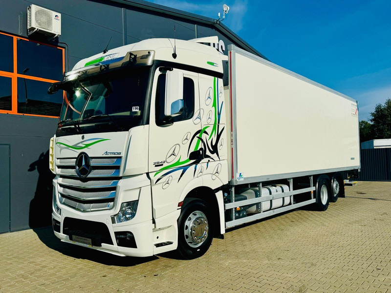 Mercedes-Benz Actros 2542 - Camion frigorifique: photos 1 Mercedes-Benz Actros 2542 - Camion frigorifique: photos 1