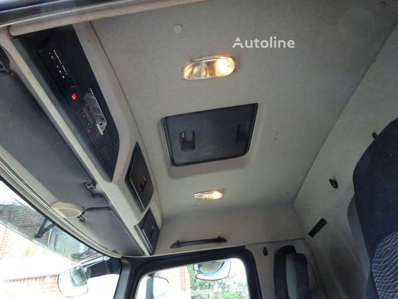 Crédit-bail Mercedes-Benz Antos 2533 - Hook lift truck 6x2 Mercedes-Benz Antos 2533 - Hook lift truck 6x2: photos 16 Crédit-bail Mercedes-Benz Antos 2533 - Hook lift truck 6x2 Mercedes-Benz Antos 2533 - Hook lift truck 6x2: photos 16