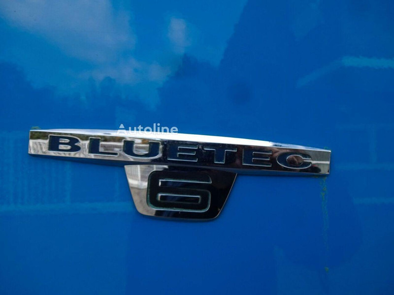 Crédit-bail Mercedes-Benz Antos 2533 - Hook lift truck 6x2 Mercedes-Benz Antos 2533 - Hook lift truck 6x2: photos 12 Crédit-bail Mercedes-Benz Antos 2533 - Hook lift truck 6x2 Mercedes-Benz Antos 2533 - Hook lift truck 6x2: photos 12