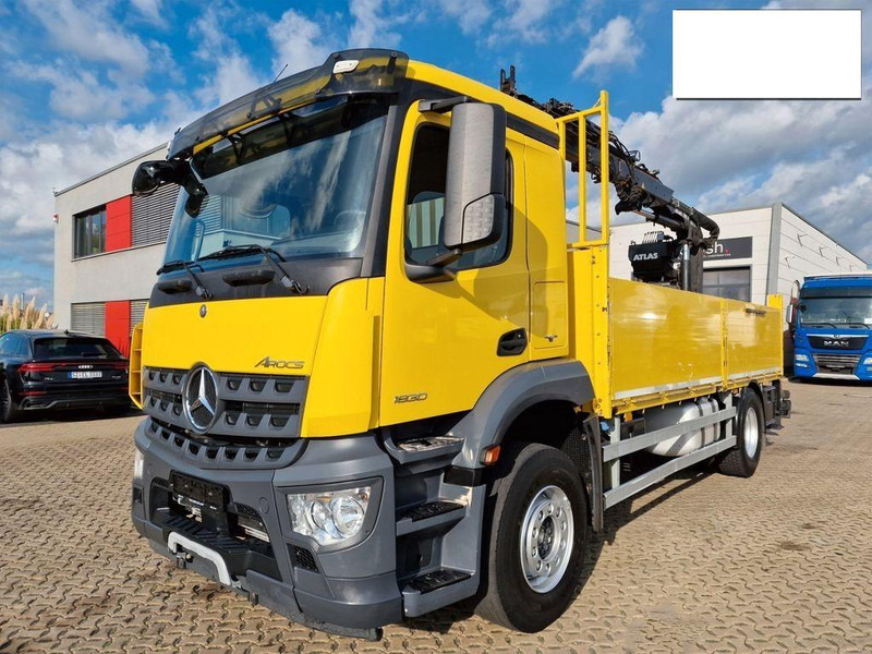 Mercedes-Benz Arocs 1830 - Camion plateau, Camion grue: photos 1 Mercedes-Benz Arocs 1830 - Camion plateau, Camion grue: photos 1